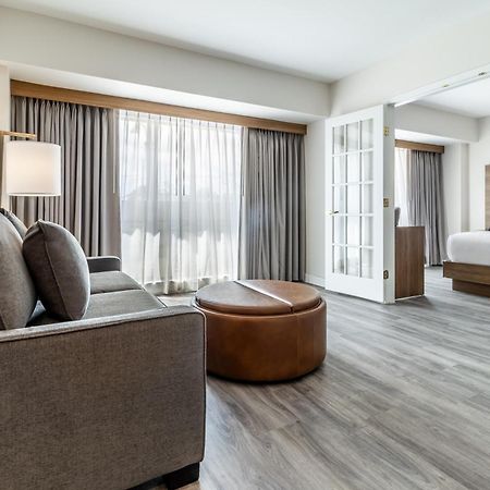 Atrium Hotel فانكوفر المظهر الخارجي الصورة