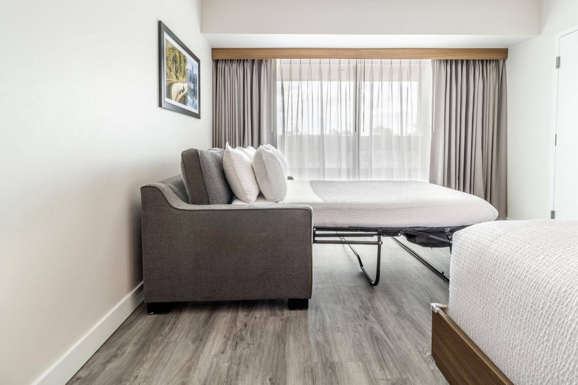 Atrium Hotel فانكوفر المظهر الخارجي الصورة