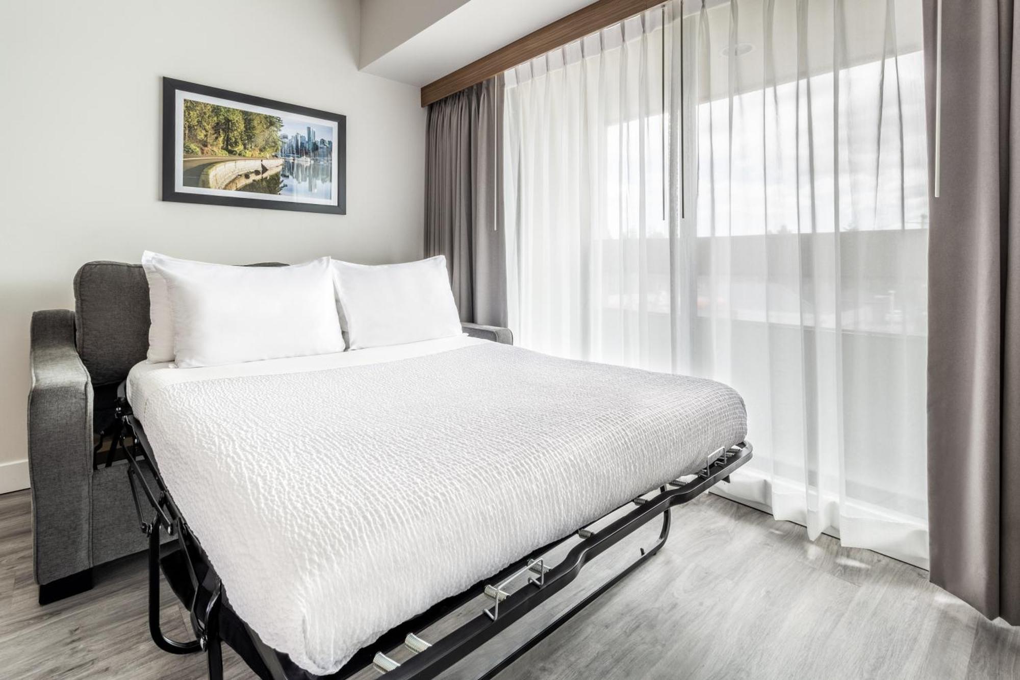 Atrium Hotel فانكوفر المظهر الخارجي الصورة