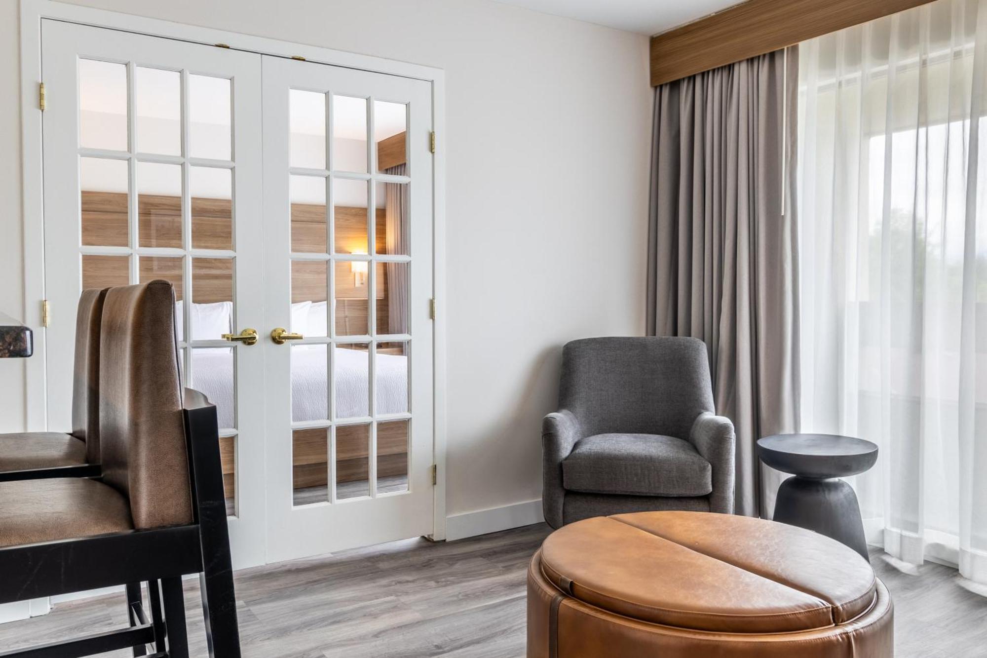 Atrium Hotel فانكوفر المظهر الخارجي الصورة